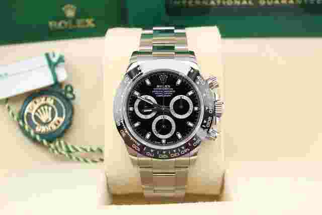 Rolex Daytona
                           
                                 Black Ceramic - 2022 full set both tags
