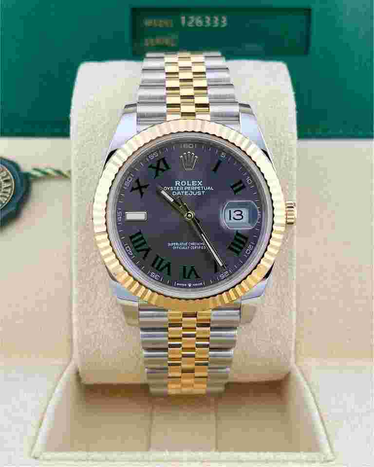 Rolex Datejust 41
In Stock 2024 Datejust 41 Wimbledon Dial 126333 18k Two Tone YG Jubilee Bracelet