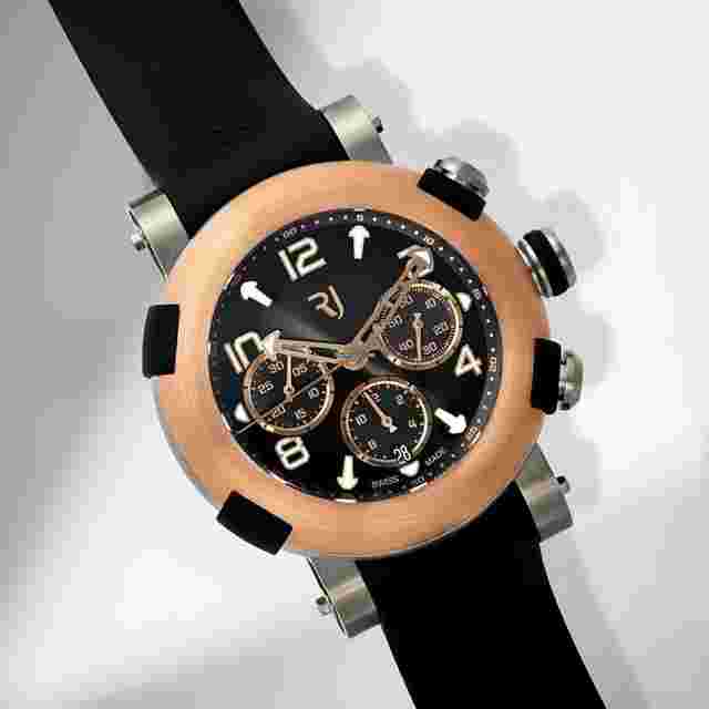 Romain Jerome
                           
                                 Arraw Marine Gold