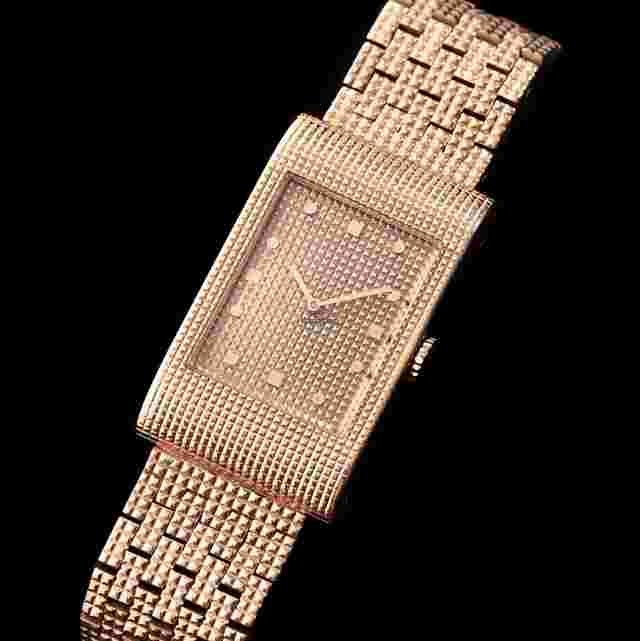 Boucheron Reflet
                           
                                 Paris Reflet Omega 18K RG Manual Wind w Original Gold Bracelet