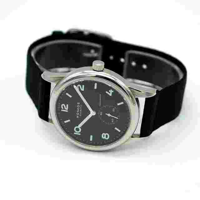 NOMOS Club Automat
                           
                                 Navy 175 Automatic