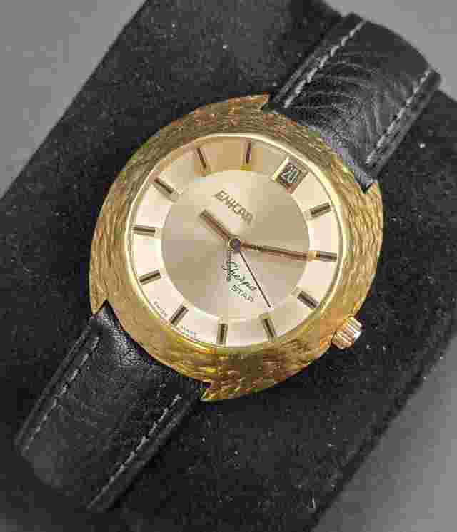 Enicar Sherpa
                           
                                 Star 18-karat gold 144-49-02 Rare 70's Vintage - Very Good - 2021 Service