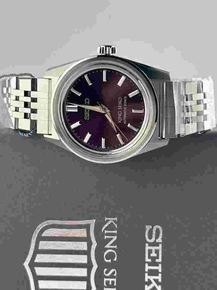 Seiko King
KSK Modern Re-Interpretation