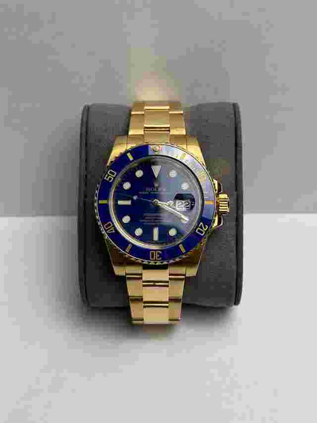 Rolex Submariner Date
                           
                                 Yellow Gold 40mm Blue Dial Oyster