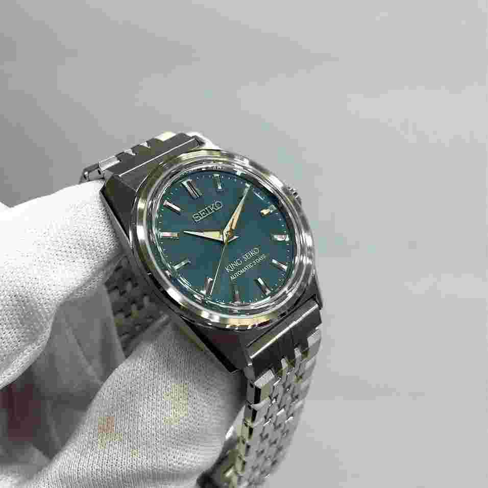 Seiko
King "Mystic Forest" Green