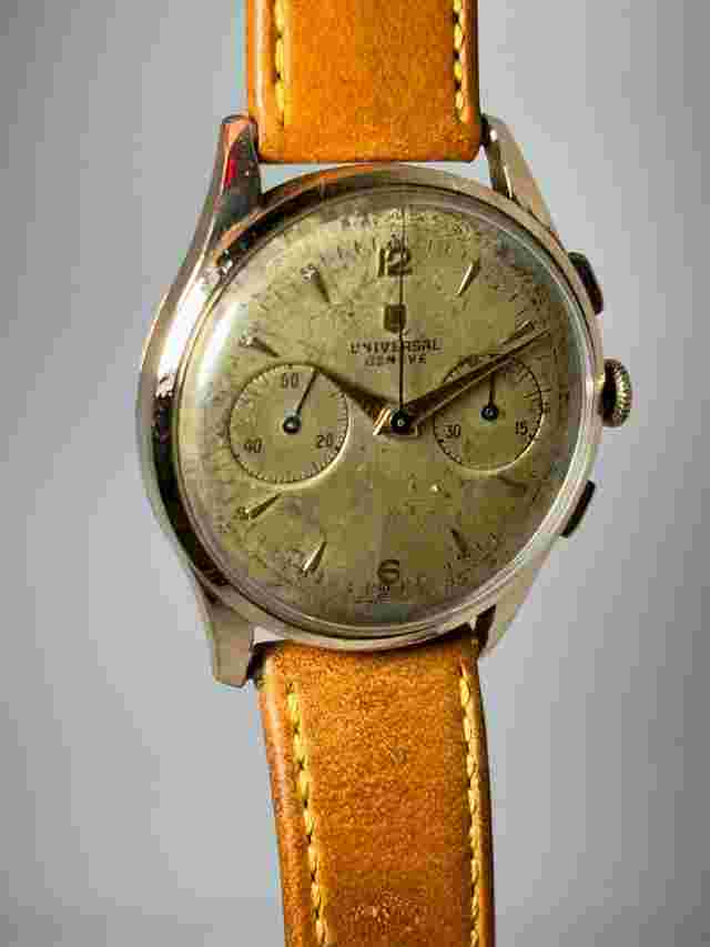 Universal Genève
                           
                                 Uni-compax pink gold 18k