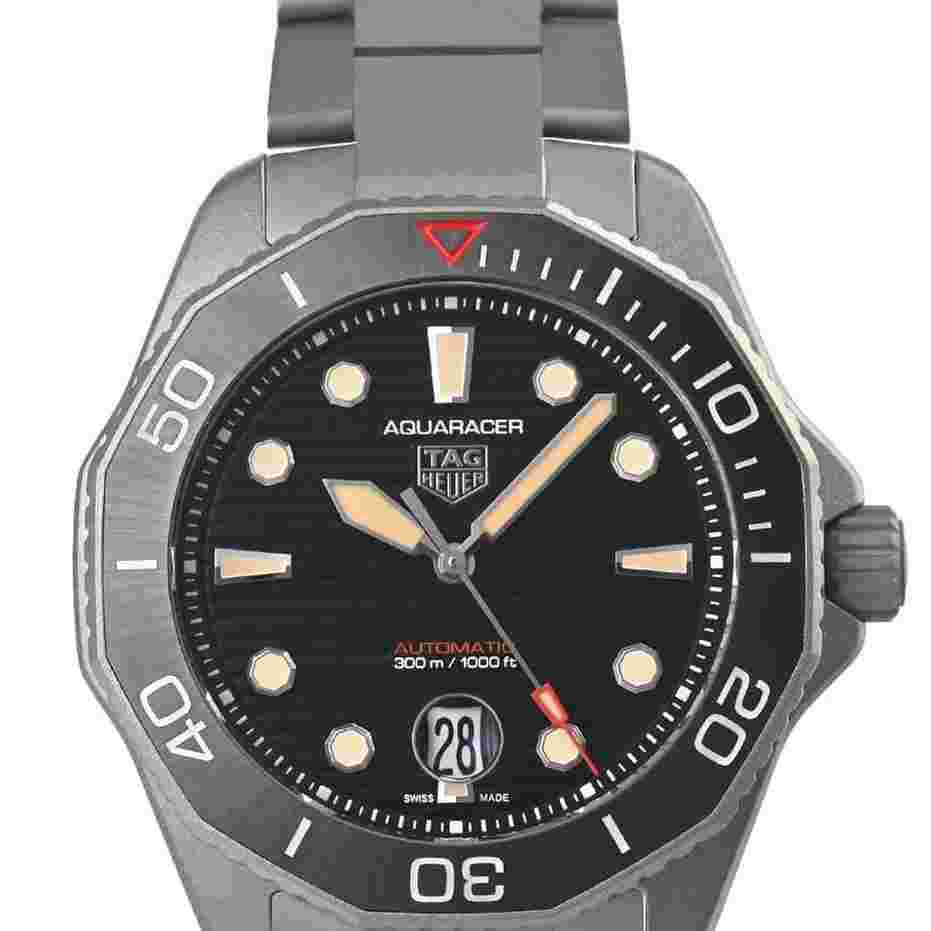 TAG Heuer Aquaracer 300M
                           
                                 Professional 300M Limited Titanium Date 43.0mm/Box&Papers WBP208D.BF0631