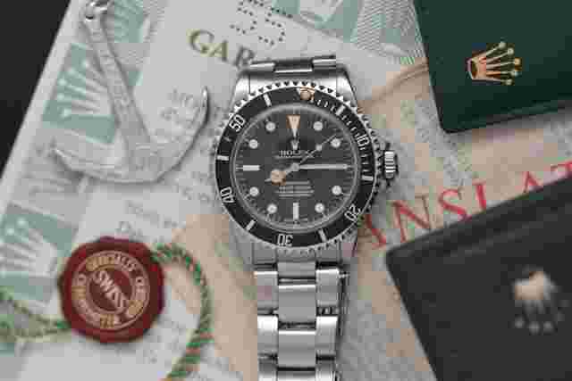 Rolex Submariner (No Date)
                           
                                 5512 Maxi Dial full set