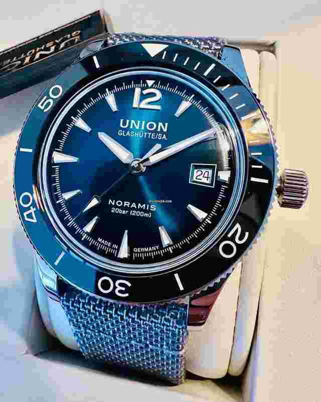 Union Glashütte Noramis Date
                           
                                 Ungetragene Noramis Datum Sport