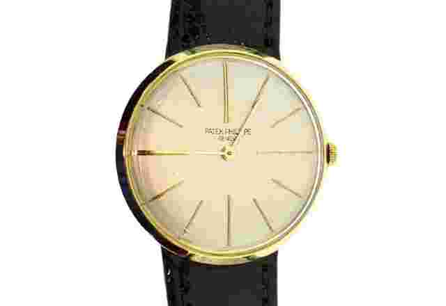Patek Philippe Calatrava
                           
                                 Vintage 18k PATEK PHILIPPE Mens Calatrava Winding Watch Ref 2590 RARE EXLNT