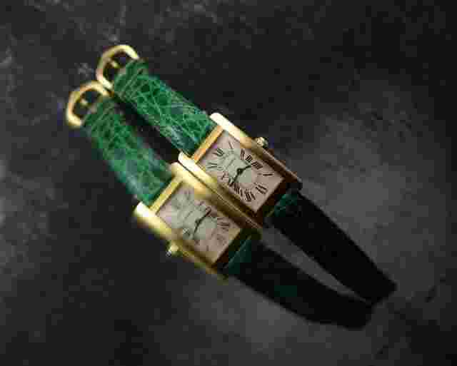 Cartier Tank Américaine
                           
                                 Rare Ladies Tank Americaine Full Set 18k Yellow Gold 1711-1 (1994)