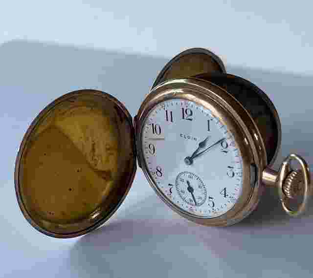 Elgin
                           
                                 14K Gold Filled 20Years Royal Two Tone Porcelain Dial Antique Pocket Watch