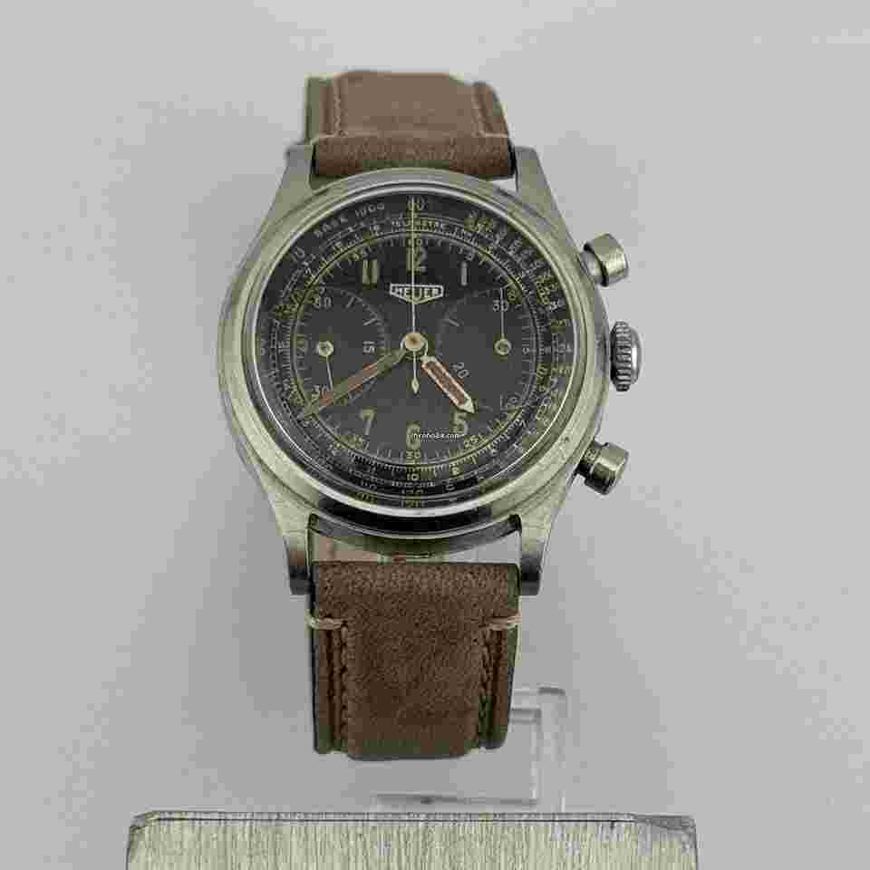 Heuer
Chronograph Big Eyes Gilt Dial Radium Rare Case Acier Switzerland Valjoux 23 Swiss Made