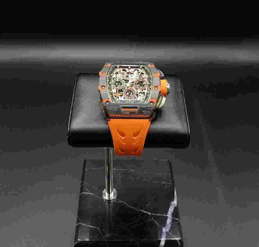 Richard Mille RM 011
                           
                                 RM11-03 Chronograph MCL FA-FQ TPT McLaren