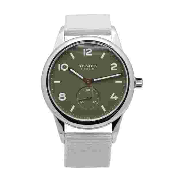 NOMOS Club Automat
                           
                                 Automatic Olive Limited Edition 753.S3 UNWORN