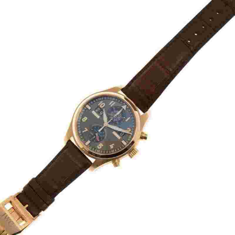 IWC Pilot Spitfire Perpetual Calendar Digital Date-Month
                           
                                 IW379103