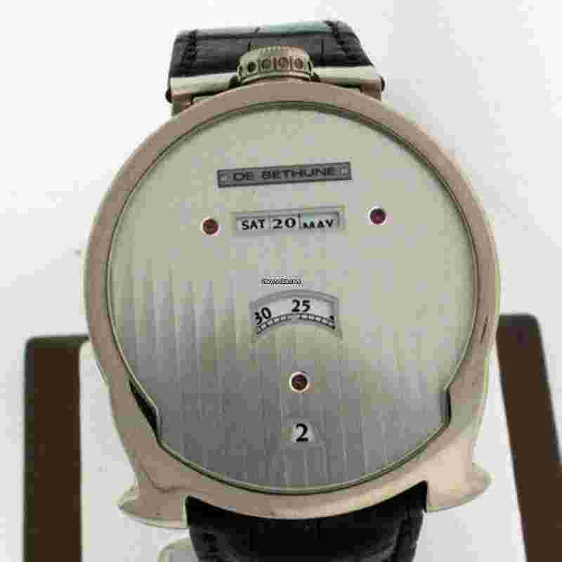 De Bethune
                           
                                 DBS Digitale Jump Hour