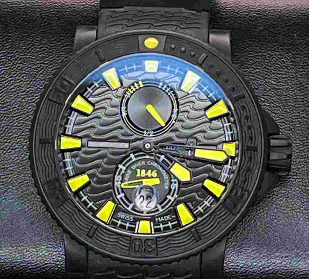 Ulysse Nardin Diver Black Sea
                           
                                 Maxi Marine Black Sea Yellow