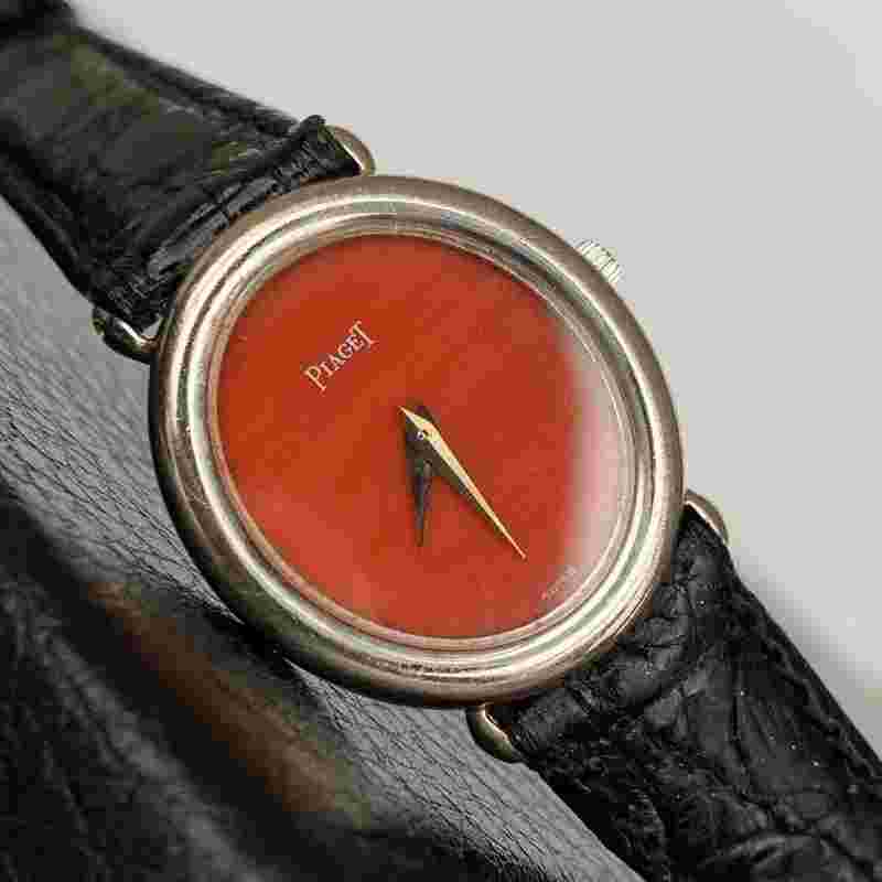 Piaget
                           
                                 Vintage White Gold Oval Lady Coral Dial 9822 Rare