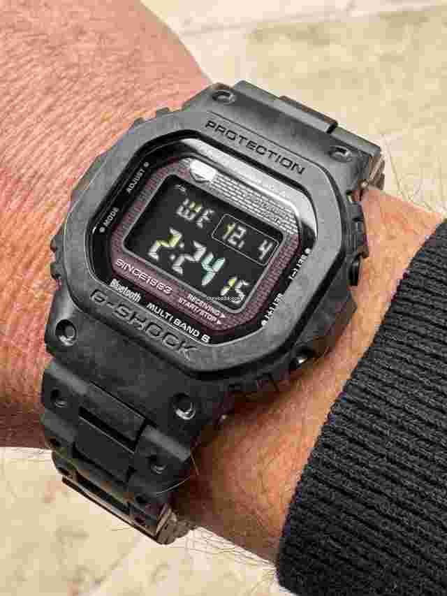 Casio G-Shock
                           
                                 Forged Carbon 40th Anniversary GCWB5000UN-1