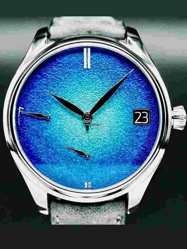 H.Moser & Cie. Endeavour
                           
                                 1800-2000 Endeavour Perpetual Calendar Tantalum Blue Enamel