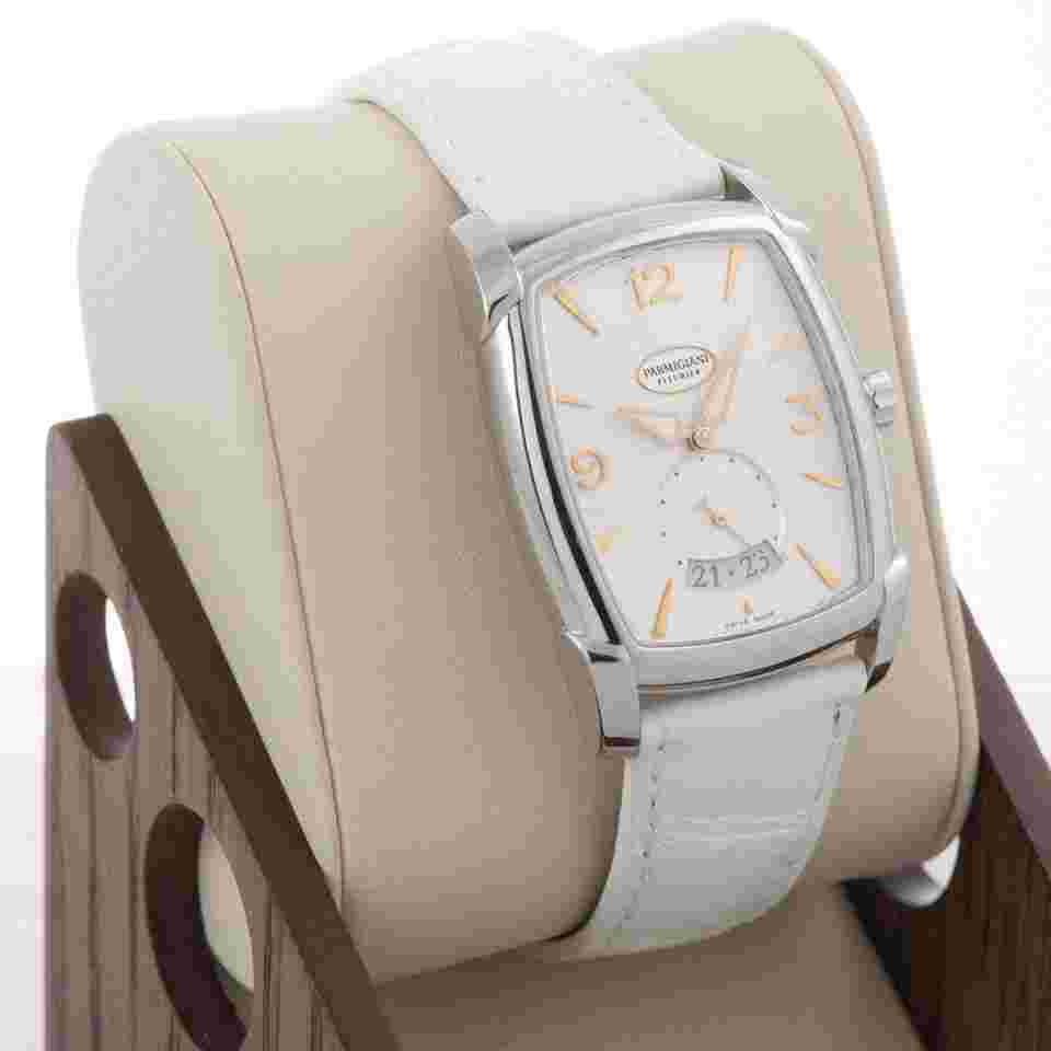 Parmigiani Fleurier Kalpa
                           
                                 Karisma Agenda PFC124-0000700-XA2432