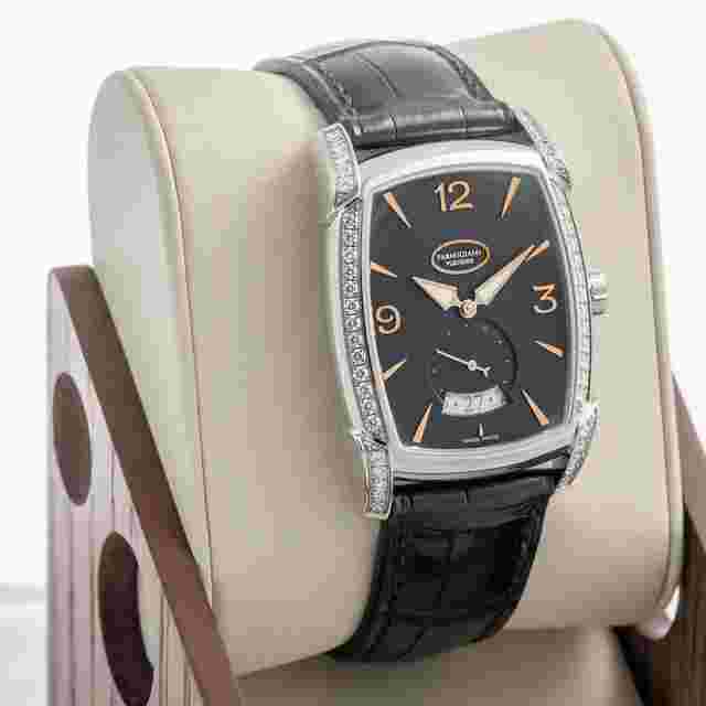 Parmigiani Fleurier Kalpa
                           
                                 Kalparisma Agenda PFC124-0021400-HA1422