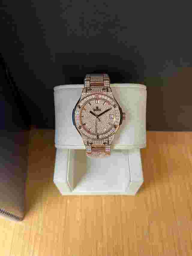Hublot Classic Fusion Quartz
                           
                                 King Gold