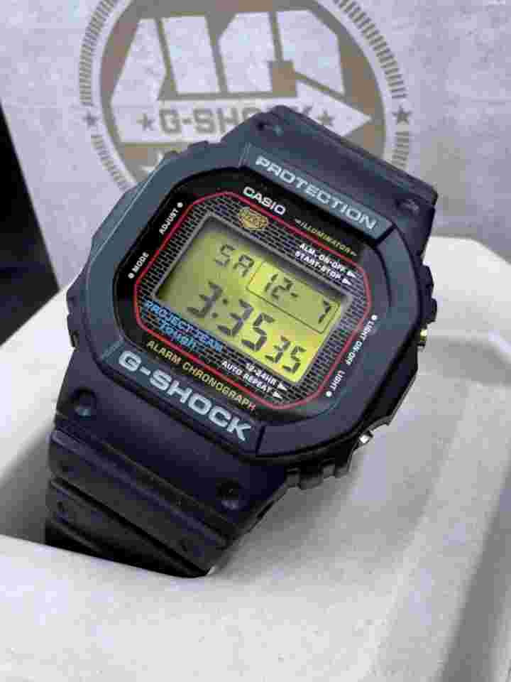 Casio G-Shock
40th Anniversary RECRYSTALLIZED Limited DW5040PG-1