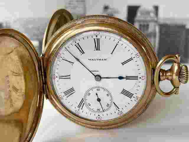 Waltham
                           
                                 Doctors Gold Filled Hunter Case Savonette Antique Pocket Watch Porcelain Dial Made USA
