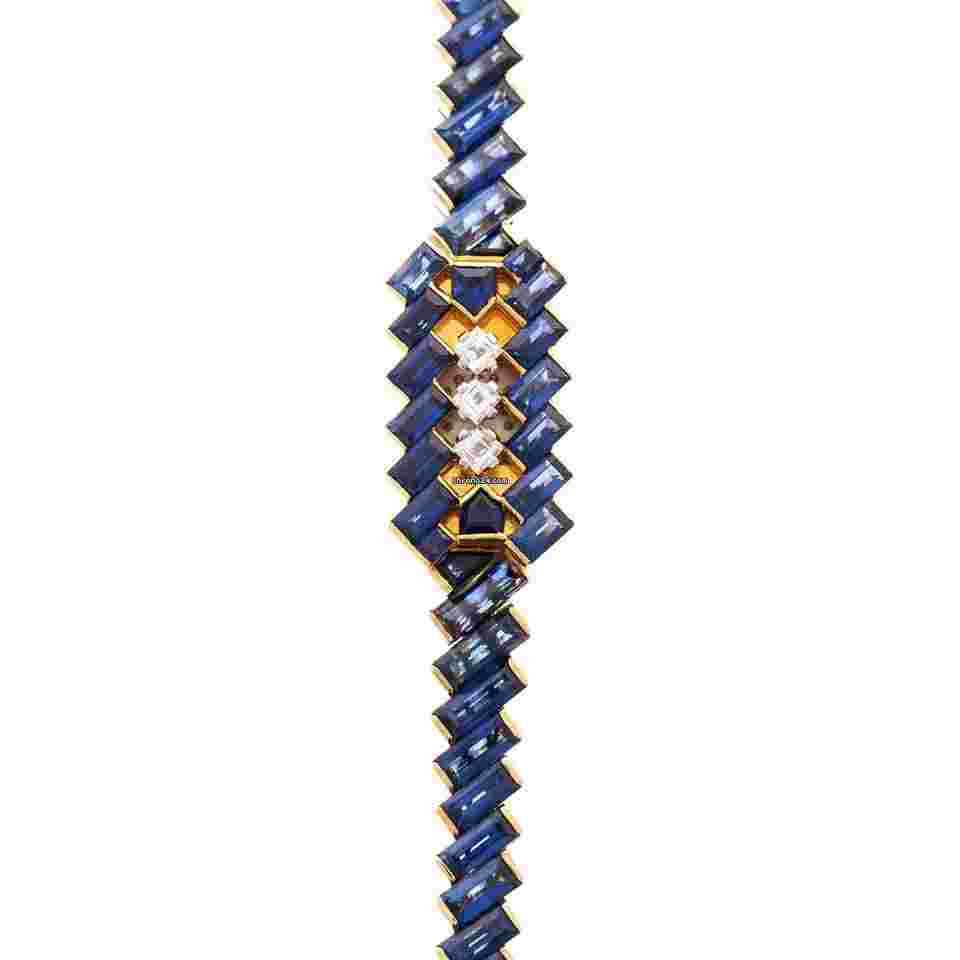 Gübelin
                           
                                 Yellow Gold Sapphire and Diamond Cover Watch