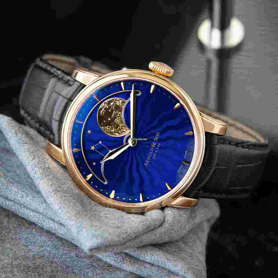 Arnold & Son HM Perpetual Moon
                           
                                 Phase 90 Hour Blue Guilloche Dial Rose Gold