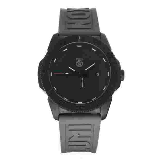 Luminox
                           
                                 Pacific Diver XS.CA21.BO 44mm Black Dial Rubber Steel Quartz Men's Watch