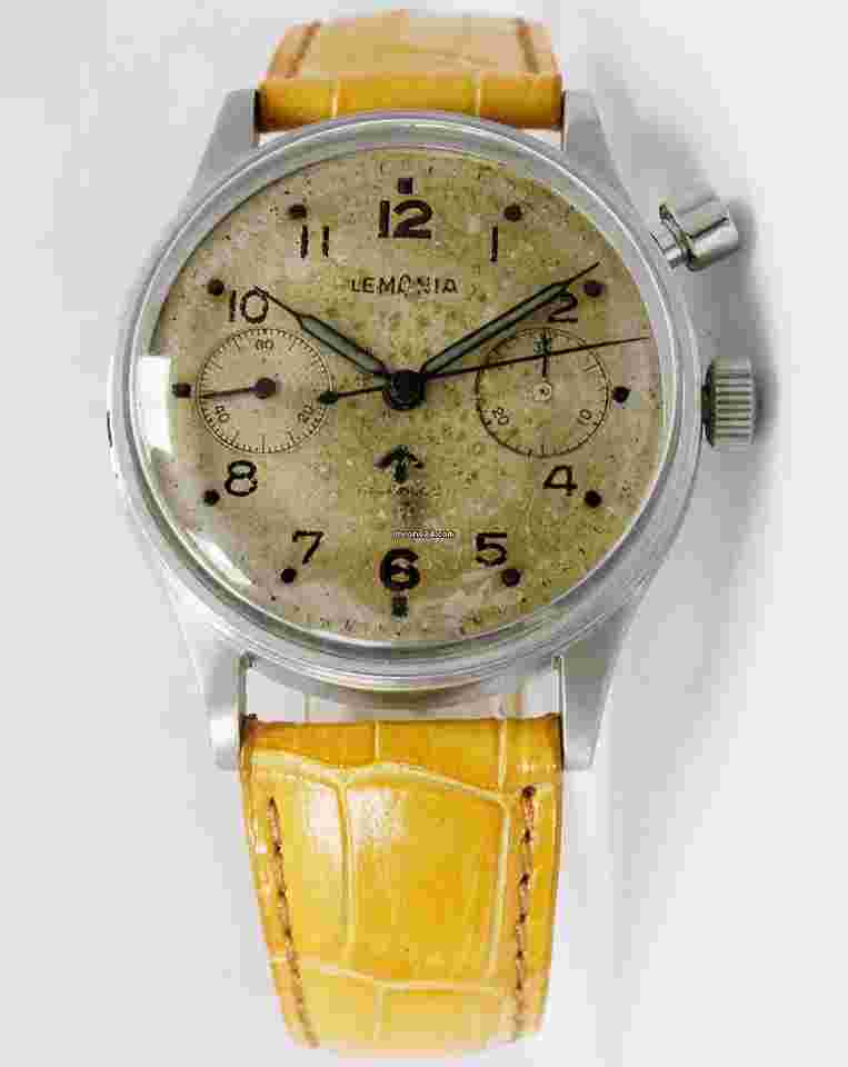 Lemania
Military Single Pusher Chronograph Steel Mens Vintage Collectors Watch Black Friday