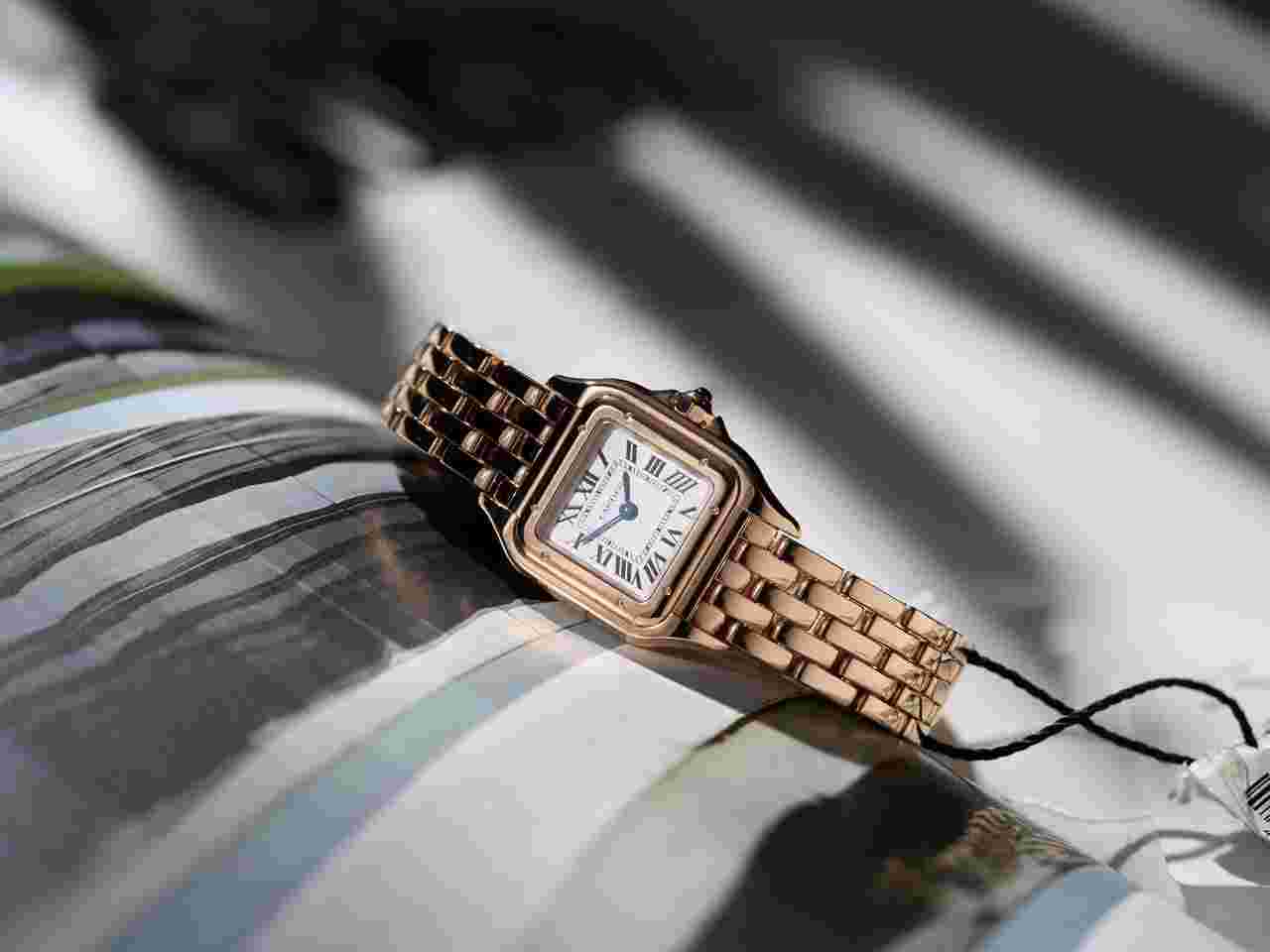 Cartier Panthère
De Cartier Small Panthere | Rose Gold Unworn