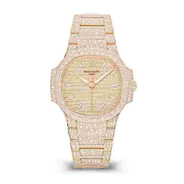Patek Philippe Nautilus
                           
                                 7118/1450R-001