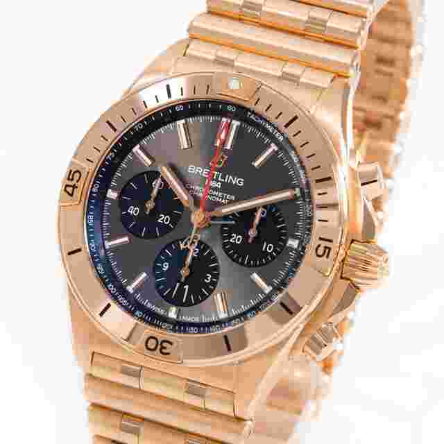 Breitling Chronomat
                           
                                 B01 08/2024 perfect condition box papers VAT