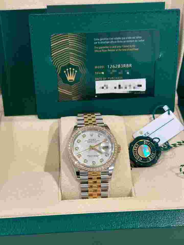 Rolex Datejust 36
126283RBR Datejust 36mm Two-Tone MOP Diamond Dial Diamond Bezel Jubilee
