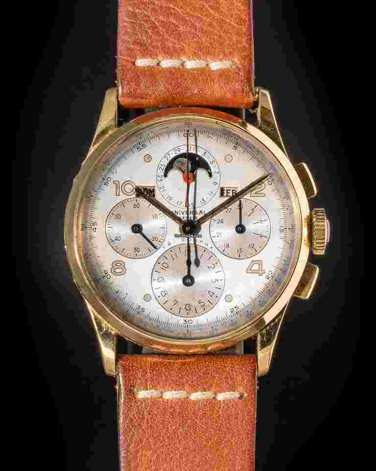 Universal Genève Tri-Compax
12295