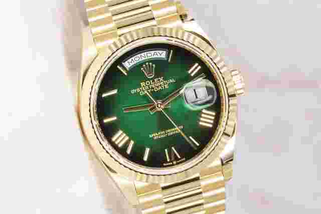 Rolex Day-Date 36
                           
                                 IN STOCK Unworn 2024 'GREEN OMBRÉ' Ref. 128238 Day-Date 36 Yellow Gold Roman Numerals