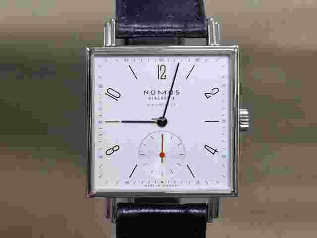 NOMOS Tetra Neomatik
                           
                                 INCLUDING 21% VAT