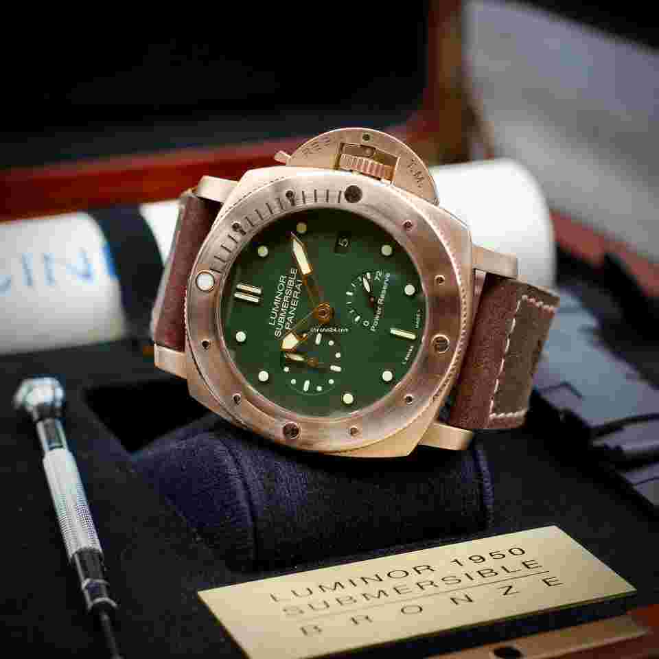 Panerai Luminor Submersible
                           
                                 2024 Serviced PAM00507 Luminor Submersible 1950 3 Days Power Reserve Automatic Bronzo