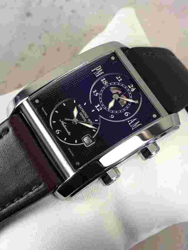Raymond Weil Don Giovanni
                           
                                 Cosi Grande Dual Time Automatic