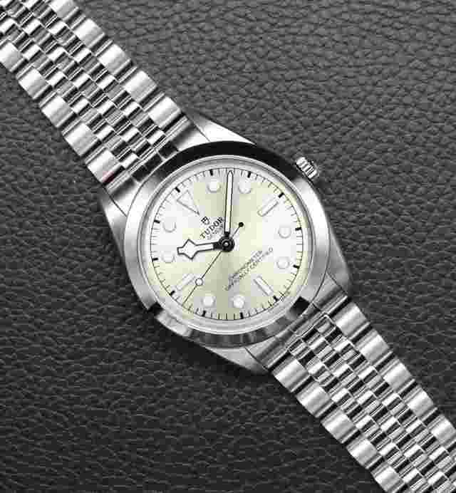 Tudor Black Bay Steel
                           
                                 39 79660 Stainless Steel