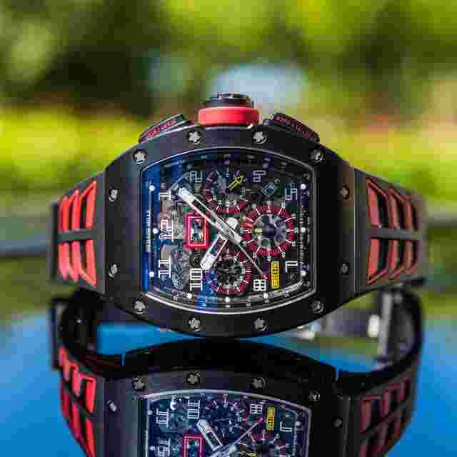 Richard Mille RM 011
                           
                                 2015 Felipe Massa Black Carbon