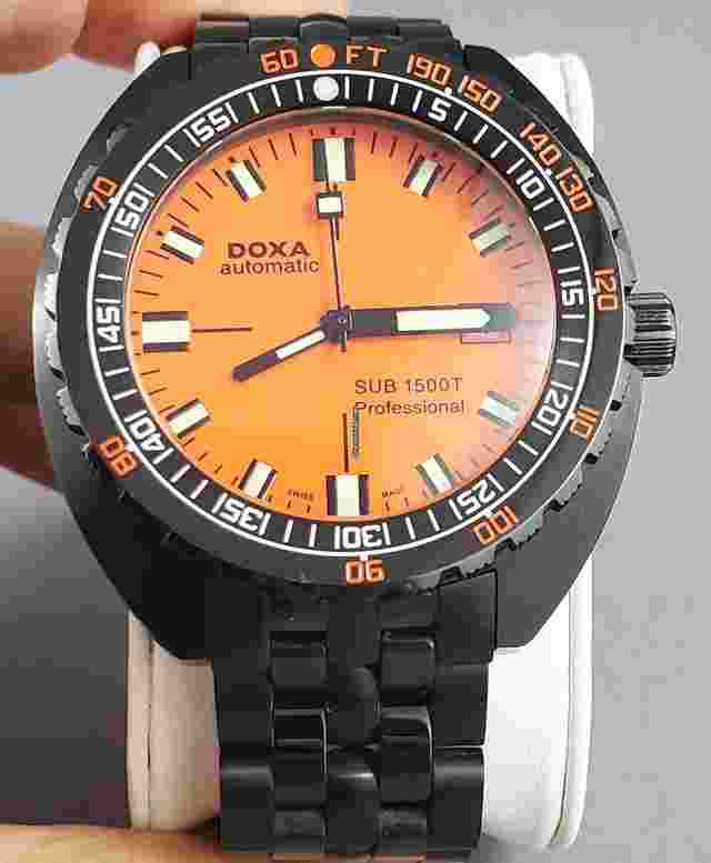 Doxa Sub
                           
                                 1500t Professional Automatic Orange DLC Coated Military 50