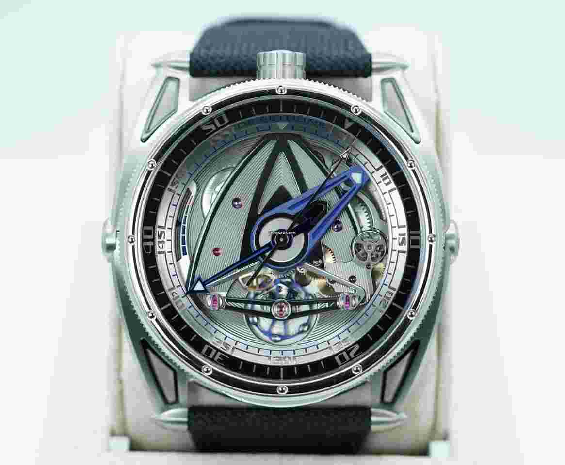 De Bethune DB28
                           
                                 GS GRAND BLEU TITANIUM SKELETON DIAL FULL SET