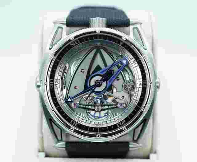 De Bethune DB28
                           
                                 GS GRAND BLEU TITANIUM SKELETON DIAL FULL SET