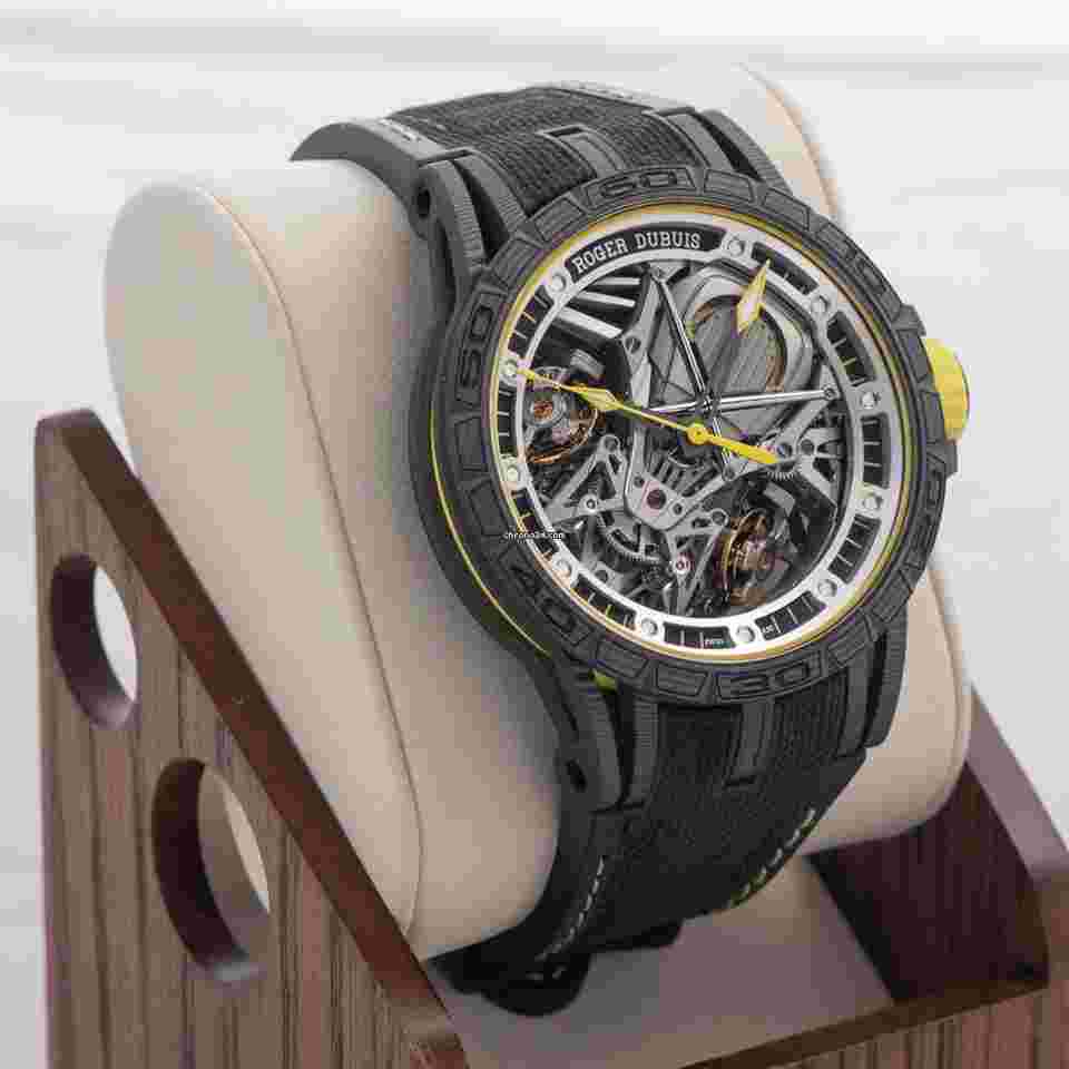 Roger Dubuis Excalibur
                           
                                 Spider Aventador S DBEX0613