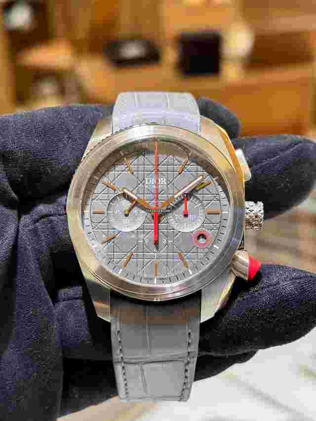 Dior Chiffre Rouge
                           
                                 (Warranty dated in OCT 2024)